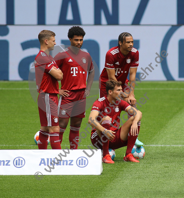 04.08.2021, Allianz FC Bayern Team Presentation

Hier nur Vorschaubilder !